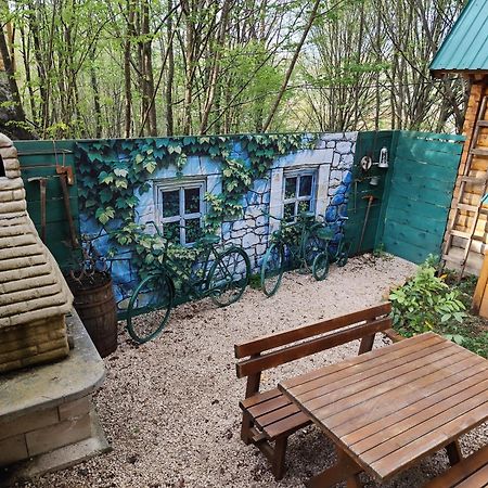 Brvnara Fairy Tale Villa Cetinje Eksteriør bilde