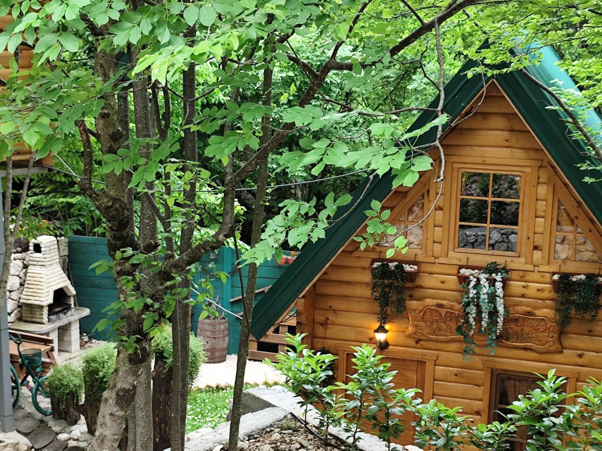 Brvnara Fairy Tale Villa Cetinje Eksteriør bilde
